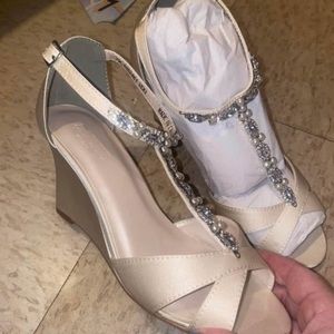 David’s Bridal Ivory Wedding Wedges